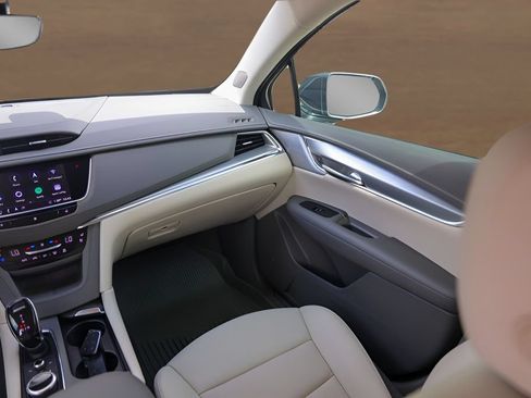 Used 2020 Cadillac XT5 Premium Luxury FWD image 25