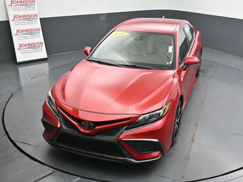 Used 2022 Toyota Camry SE image 28