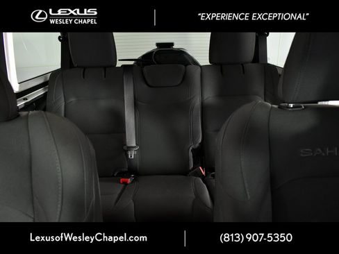 Used 2020 Jeep Wrangler Unlimited Sahara image 22