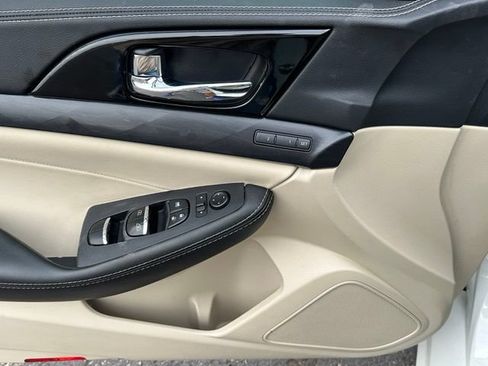 Certified 2023 Nissan Maxima Platinum w/ Sport Mat Group FWD image 18