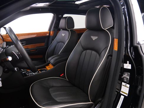 Used 2013 Bentley Mulsanne RWD image 23