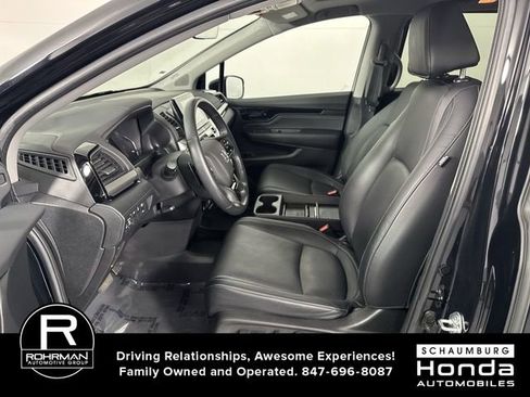 Certified 2024 Honda Odyssey Touring image 4