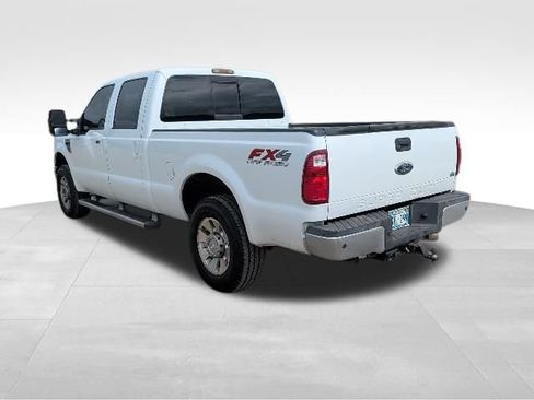 Used 2010 Ford F250 Lariat AWD/4WD image 5