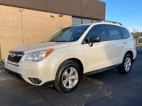 Used 2015 Subaru Forester 2.5i w/ Alloy Wheel Package AWD/4WD image 1