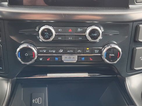 New 2025 Ford F150 Lariat w/ Equipment Group 501A Mid image 15