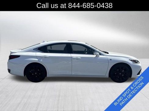 Used 2024 Lexus ES 300h F Sport w/ Accessory Package (Z2) FWD image 4