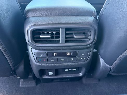 Certified 2023 Honda Pilot Elite image 20