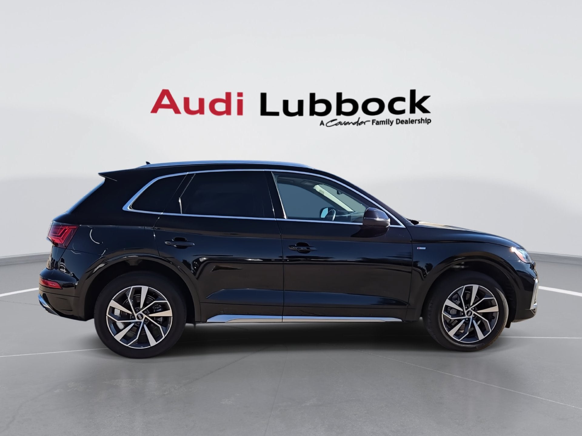 Used 2023 Audi Q5 2.0T Premium Plus AWD/4WD image 9