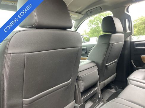 Used 2017 Chevrolet Silverado 1500 LTZ AWD/4WD image 19
