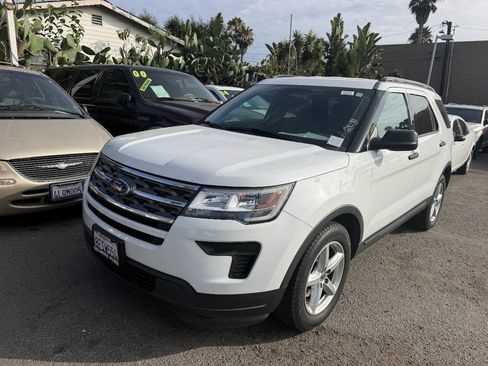 Used 2018 Ford Explorer FWD image 5