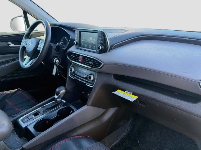 Used 2020 Hyundai Santa Fe SE FWD image 27