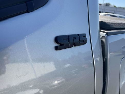 Used 2023 Toyota Tacoma SR5 RWD image 11