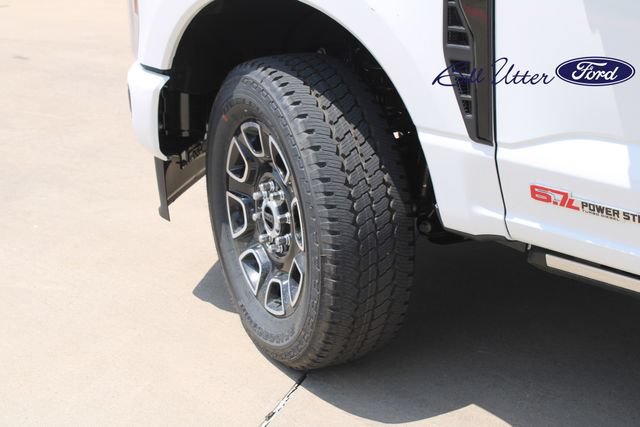 New 2026 Ford F250 Platinum AWD/4WD image 5