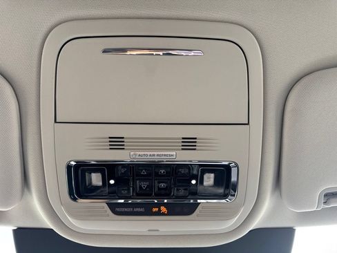 New 2026 Lincoln Aviator AWD image 22