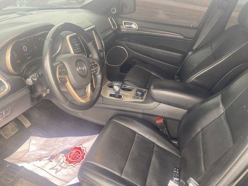 Used 2015 Jeep Grand Cherokee Summit image 16