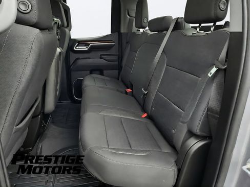 Used 2023 GMC Sierra 1500 SLE w/ Enhanced Capability Package AWD/4WD image 25