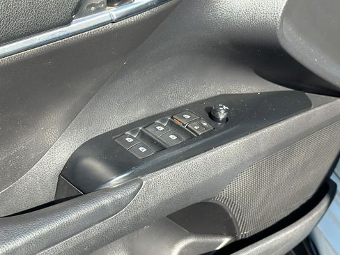 Used 2020 Toyota Camry TRD FWD image 22