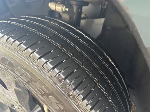 Used 2022 Jeep Grand Cherokee Altitude image 11