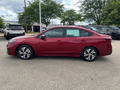 Certified 2025 Subaru Legacy Premium AWD/4WD image 4