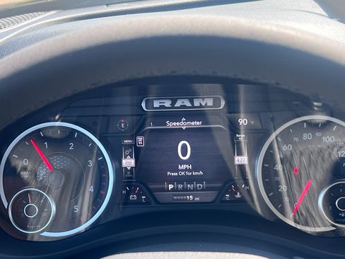 New 2026 RAM 2500 Big Horn AWD/4WD image 22