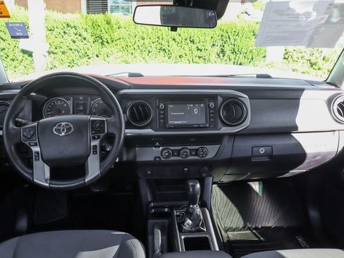 Used 2019 Toyota Tacoma SR5 image 26