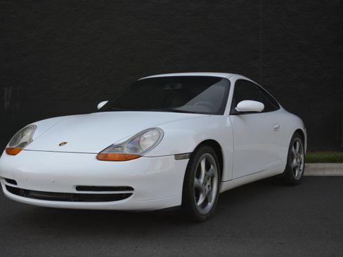 Used 1999 Porsche 911 GT3 RS image 28