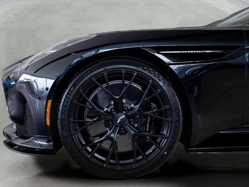 New 2025 Aston Martin DB12 Coupe image 4