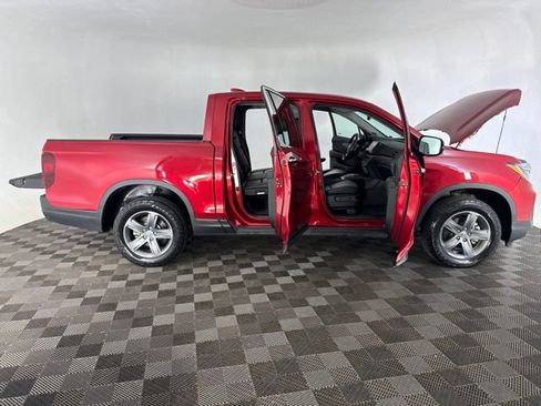 Used 2023 Honda Ridgeline RTL-E image 14
