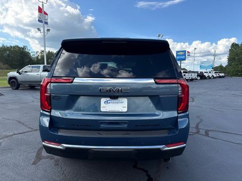 Used 2026 GMC Yukon Elevation w/ Elevation Premium Package RWD image 4