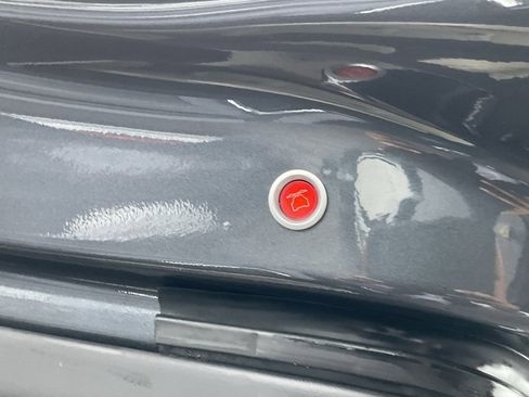 Used 2017 Tesla Model X 75D image 57