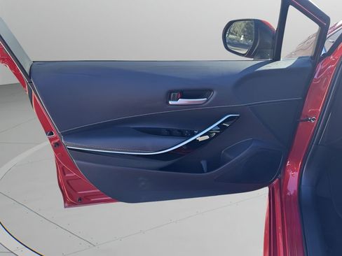 Used 2019 Toyota Corolla XSE image 36