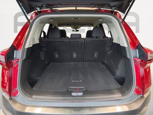 Used 2023 Nissan Rogue S FWD image 14