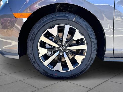 New 2026 Honda Odyssey EX-L image 9