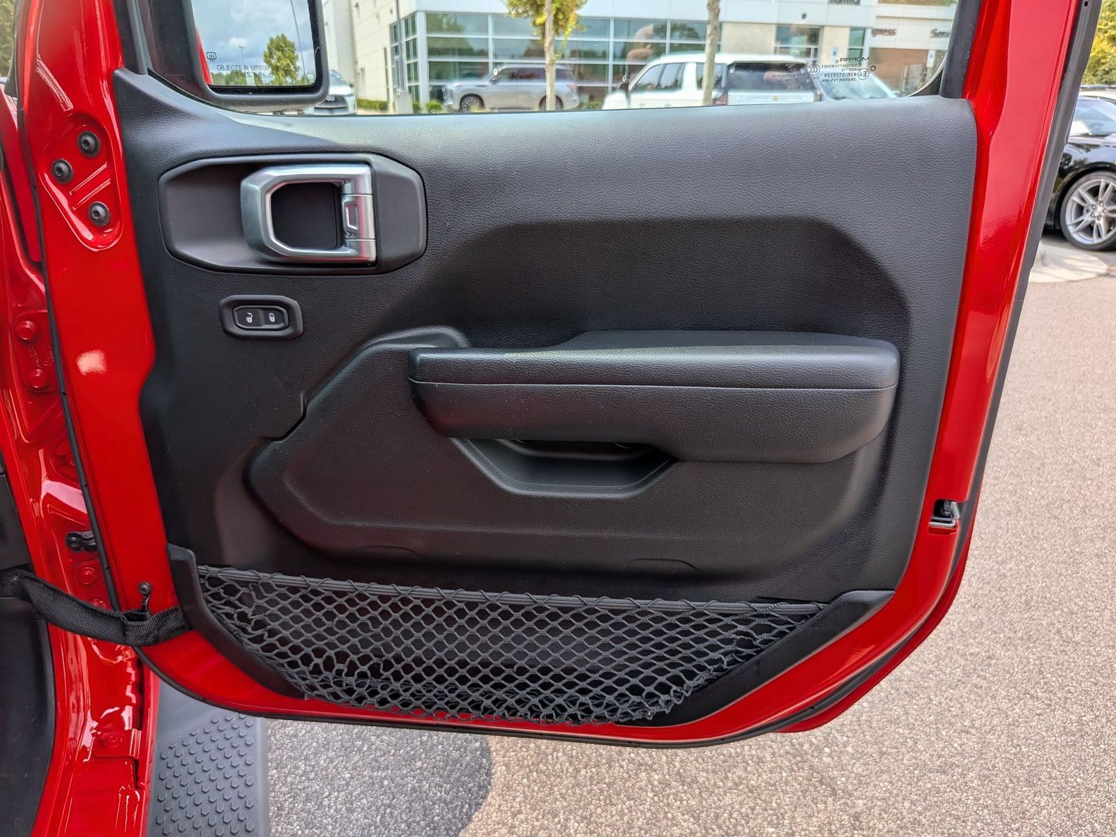 Used 2018 Jeep Wrangler Unlimited Sport S AWD/4WD image 31