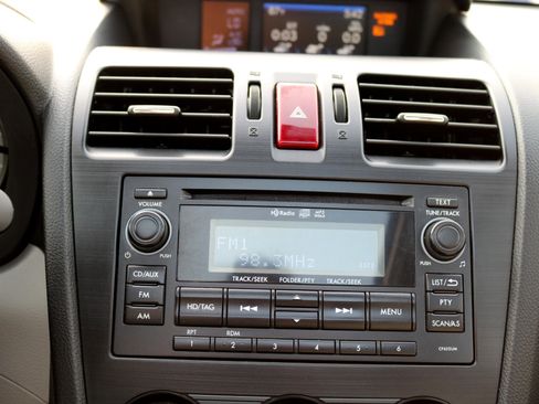 Used 2014 Subaru Forester 2.5i Limited image 20