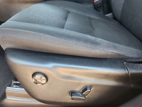 Used 2025 Dodge Durango GT AWD/4WD image 17