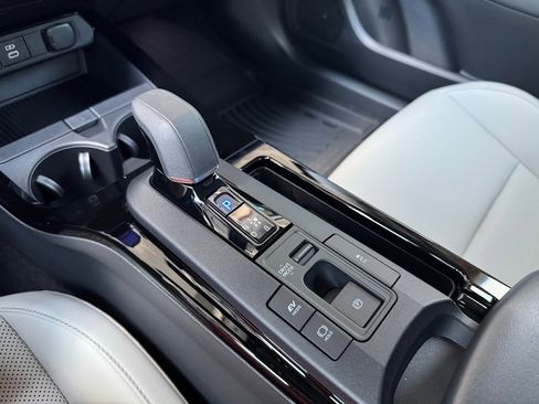 New 2025 Toyota Prius XLE image 31