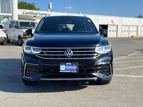 Used 2022 Volkswagen Tiguan SEL R-Line AWD/4WD image 10