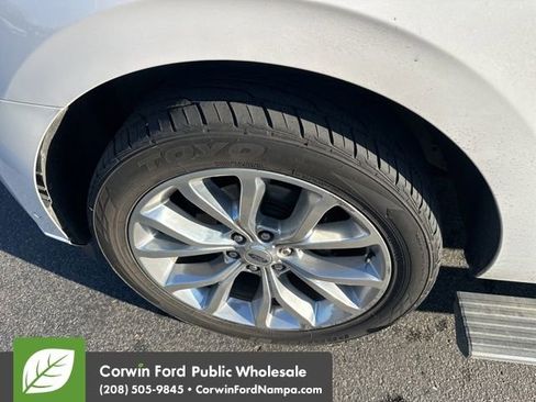 Used 2019 Ford Expedition Platinum AWD/4WD image 13