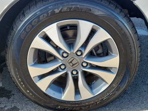 Used 2013 Honda Accord LX image 12
