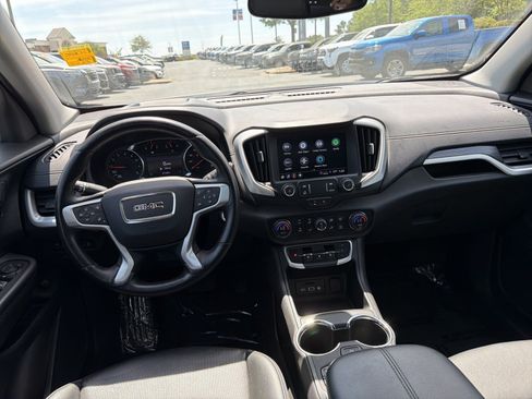 Used 2022 GMC Terrain SLT w/ Tech Package AWD/4WD image 23