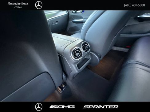 Used 2024 Mercedes-Benz GLC 300 image 22