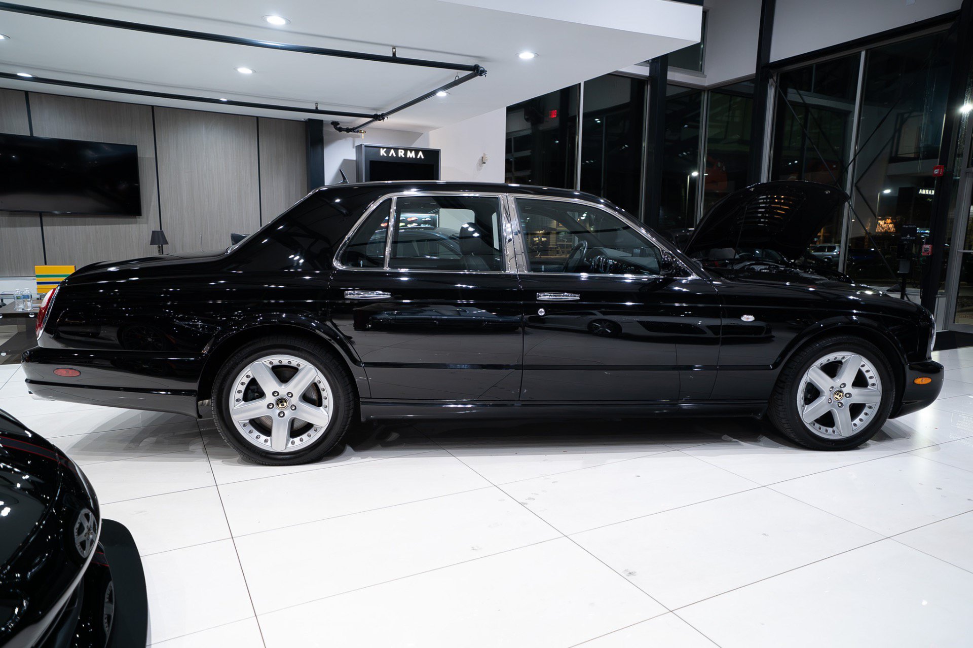 Used 2002 Bentley Arnage T RWD image 49