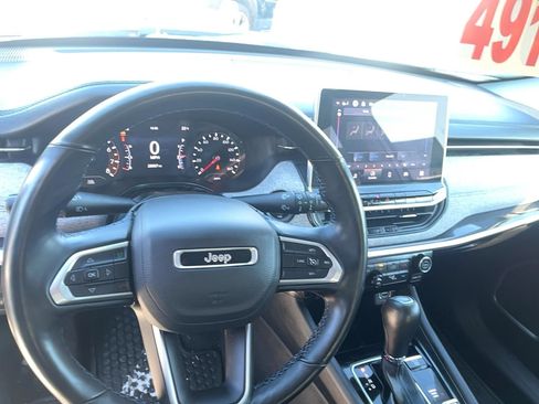 Certified 2022 Jeep Compass Latitude w/ Convenience Group image 15