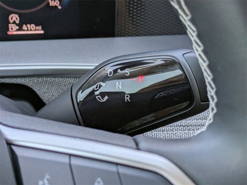 Certified 2025 Volkswagen Tiguan S image 37