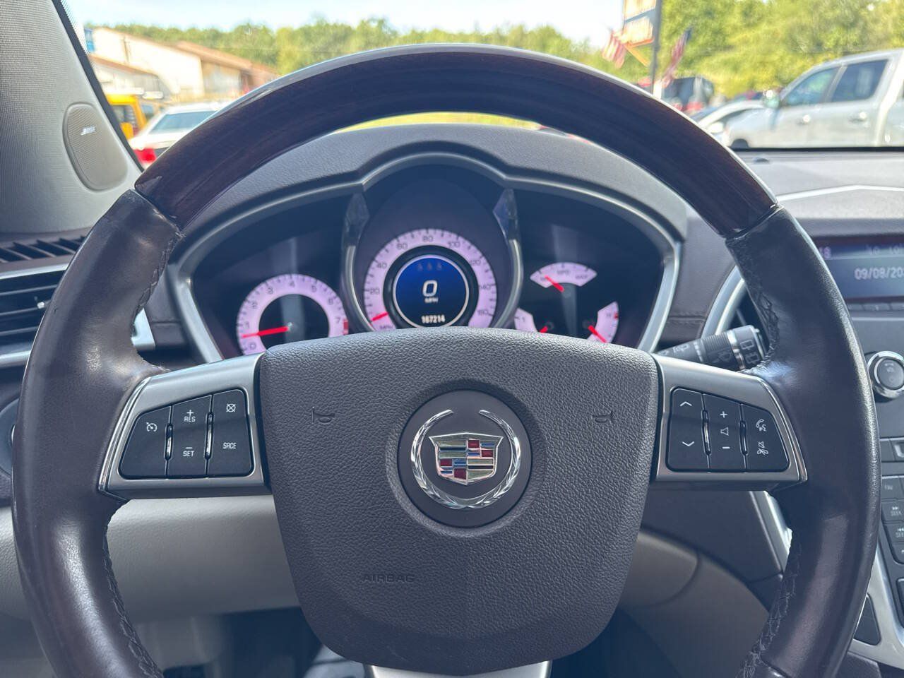 Used 2011 Cadillac SRX Luxury AWD/4WD image 33