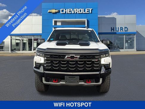 Used 2023 Chevrolet Silverado 1500 ZR2 w/ Technology Package image 10