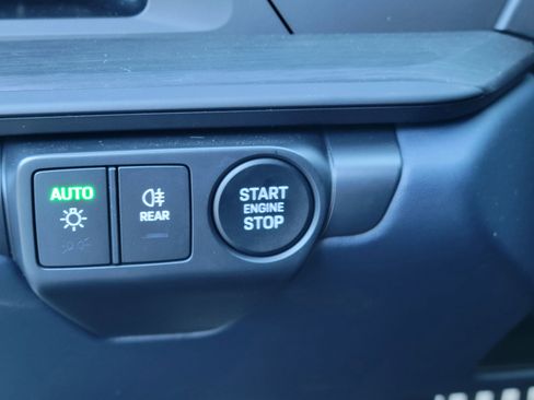 Certified 2026 Porsche 911 Carrera GTS image 19