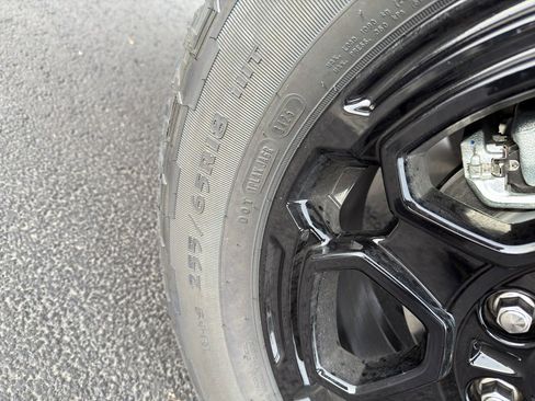 New 2025 Ford Ranger Lariat w/ FX4 Off-Road Package image 11