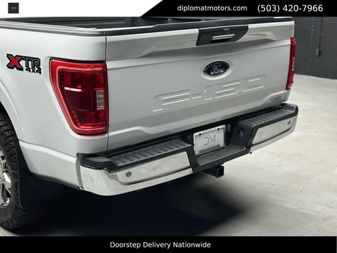 Used 2023 Ford F150 XLT w/ XTR Package image 16